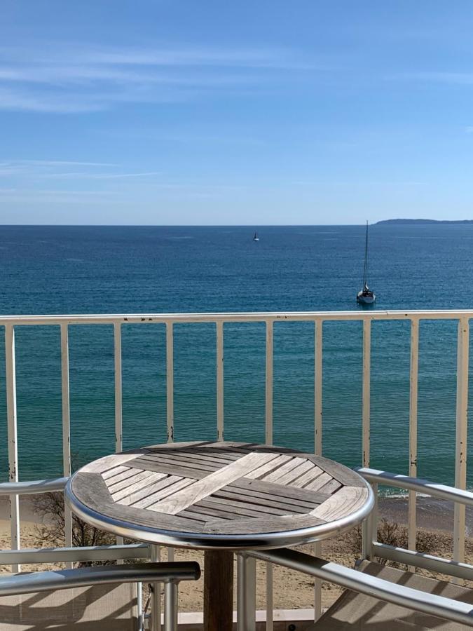 Hotel Beau Rivage Le Lavandou Exterior photo